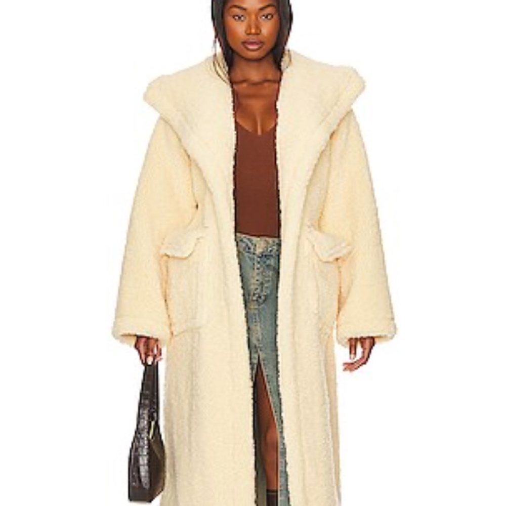L'ACADEMIE x Marianna Gabriella Robe Coat in Wheat